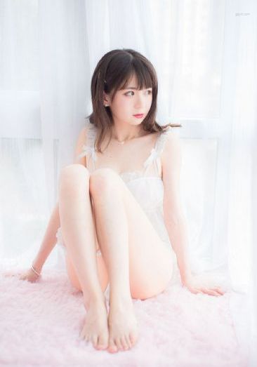 午夜在线视频