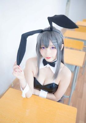 同居朋友的女朋友